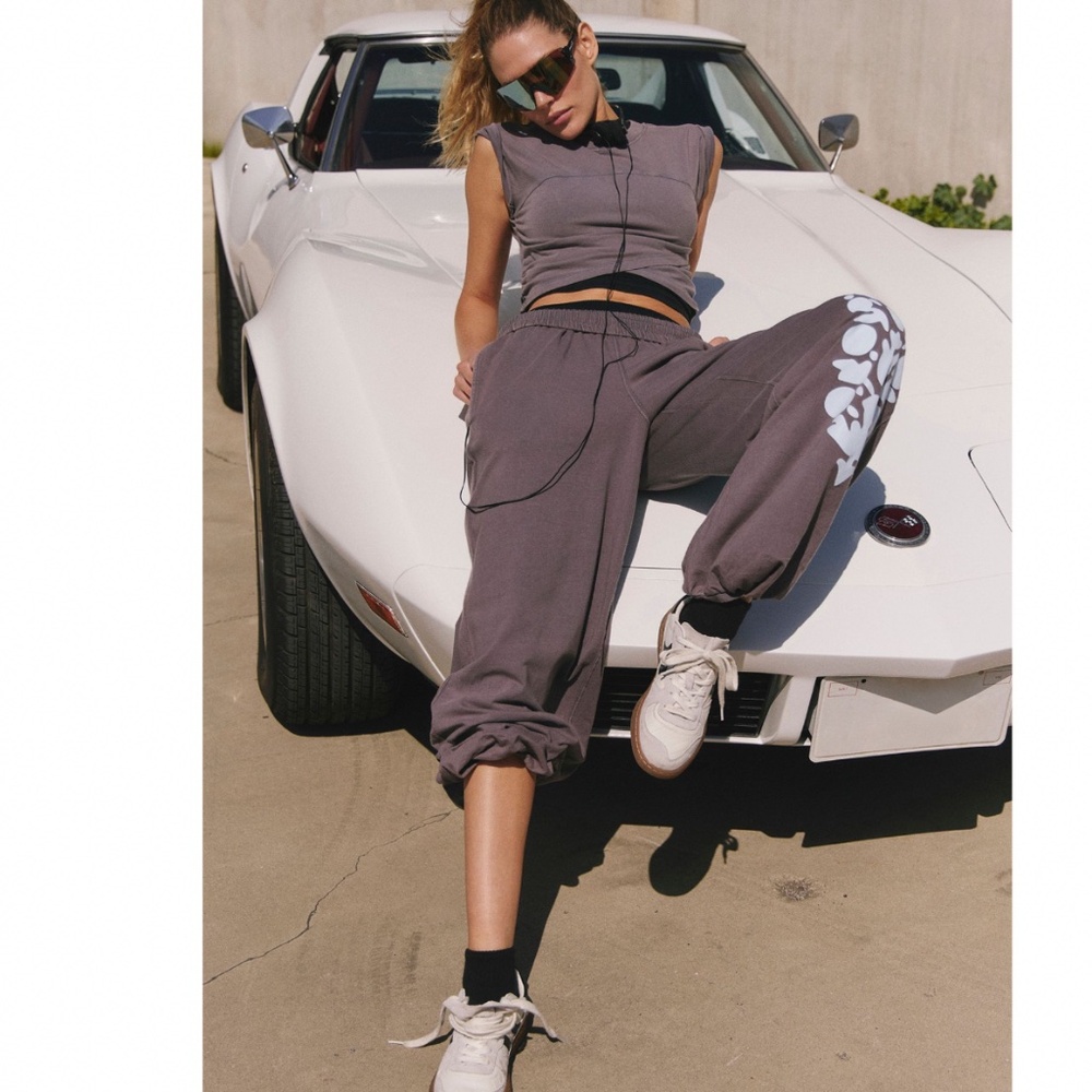 FP Movement by Free People Hot Shot Crossover Set in Dark Shadow in Various NWT - Picture 2 of 11